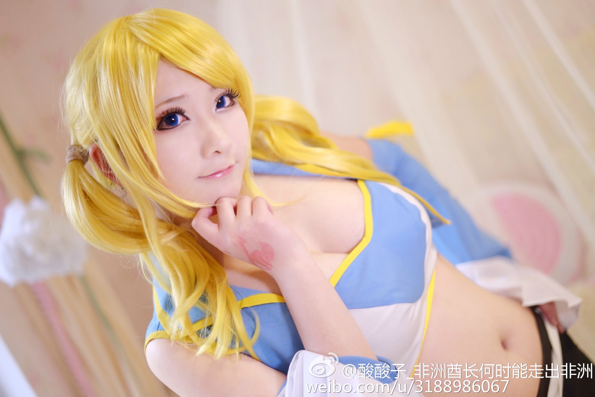 露西·哈特菲利亚-《妖精的尾巴》CosPlay图片