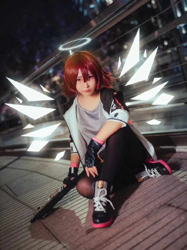 能天使-《明日方舟：黎明前奏》_CosPlay图片