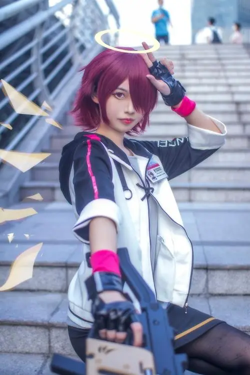 能天使-《明日方舟：黎明前奏》_CosPlay图片