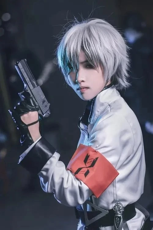 梅菲斯特-《明日方舟：黎明前奏》_CosPlay图片