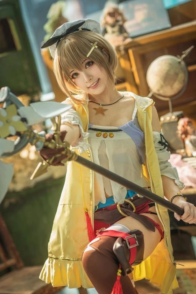 莱莎琳·斯托特-《莱莎的炼金工房 ～常暗女王与秘密藏身处～》_CosPlay图片