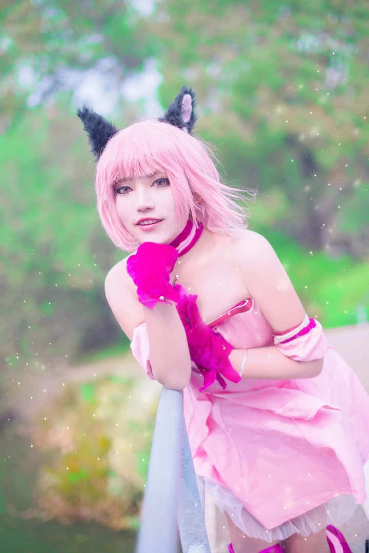 桃宫莓-《东京猫猫》《东京猫猫 NEW～?》《东京猫猫 NEW～?第二季》CosPlay图片