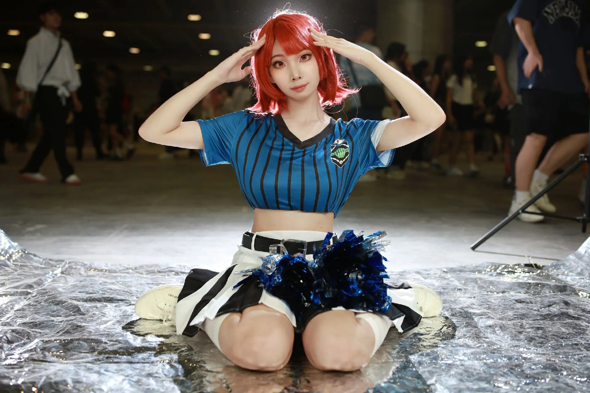 帝襟杏里-《蓝色监狱》_CosPlay图片