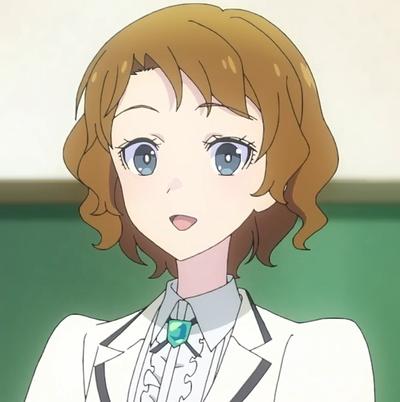 井谷マキ